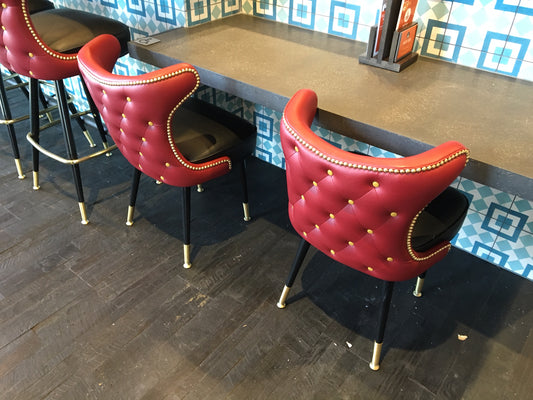 Chair and Bar Stool Spacing – A Good Bar or Restaurant Starts Here