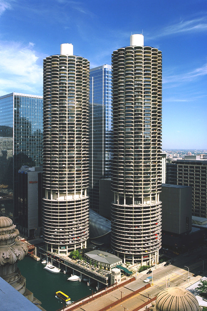 Marina City: Discover an icon of modern architecture
