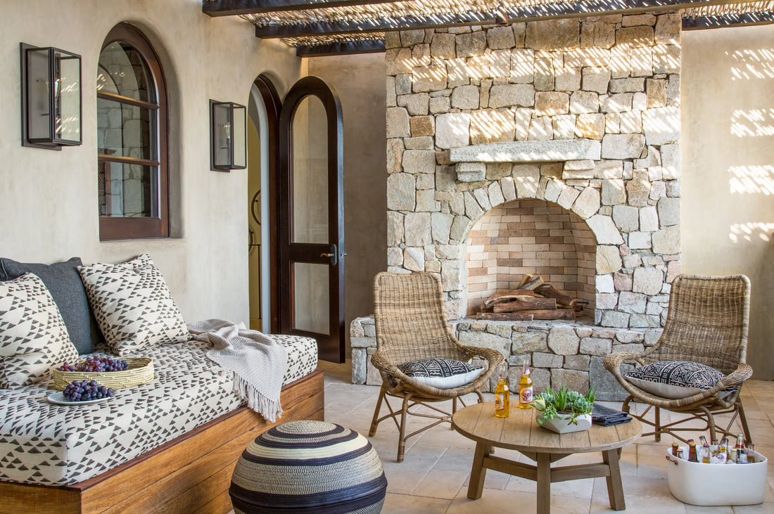 https://www.richardsonseating.com/cdn/shop/articles/mediterranean-house-1561130690.webp?v=1650664279&width=1100