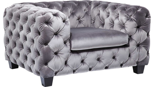 Trend flash: velvet is back, goodbye to extreme austerity
